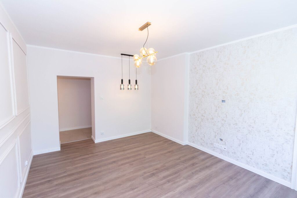 Mieszkanie 3-pokojowe Ostrowiec Świętokrzyski, ul. Henryka Sienkiewicza. Zdjęcie 2