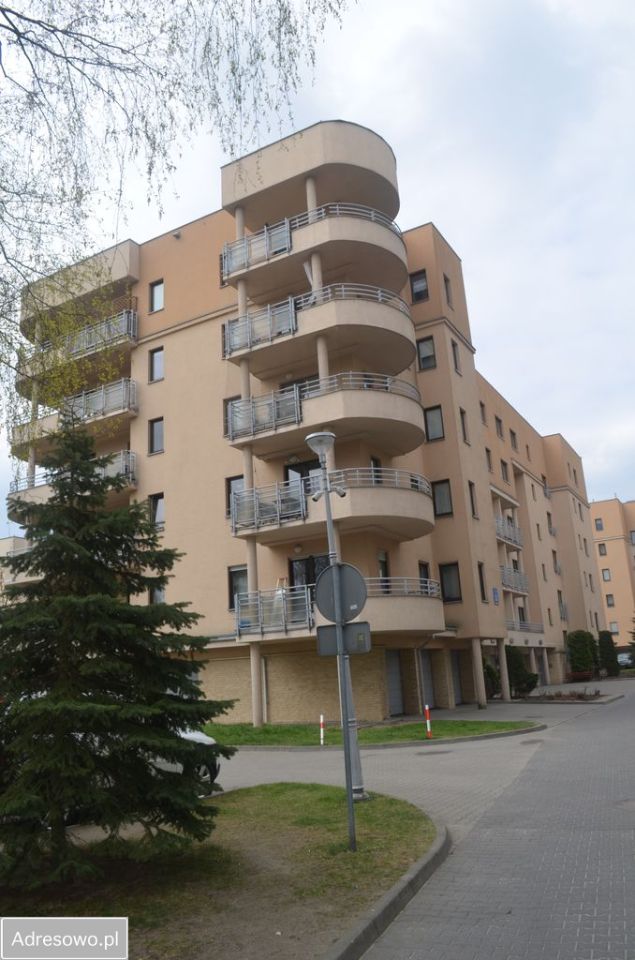 Mieszkanie 3-pokojowe Łódź Janów. Zdjęcie 2