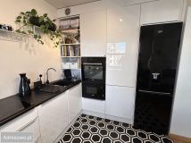 Mieszkanie 4-pokojowe Poznań Nowe Miasto, ul. Katowicka. Zdjęcie 2