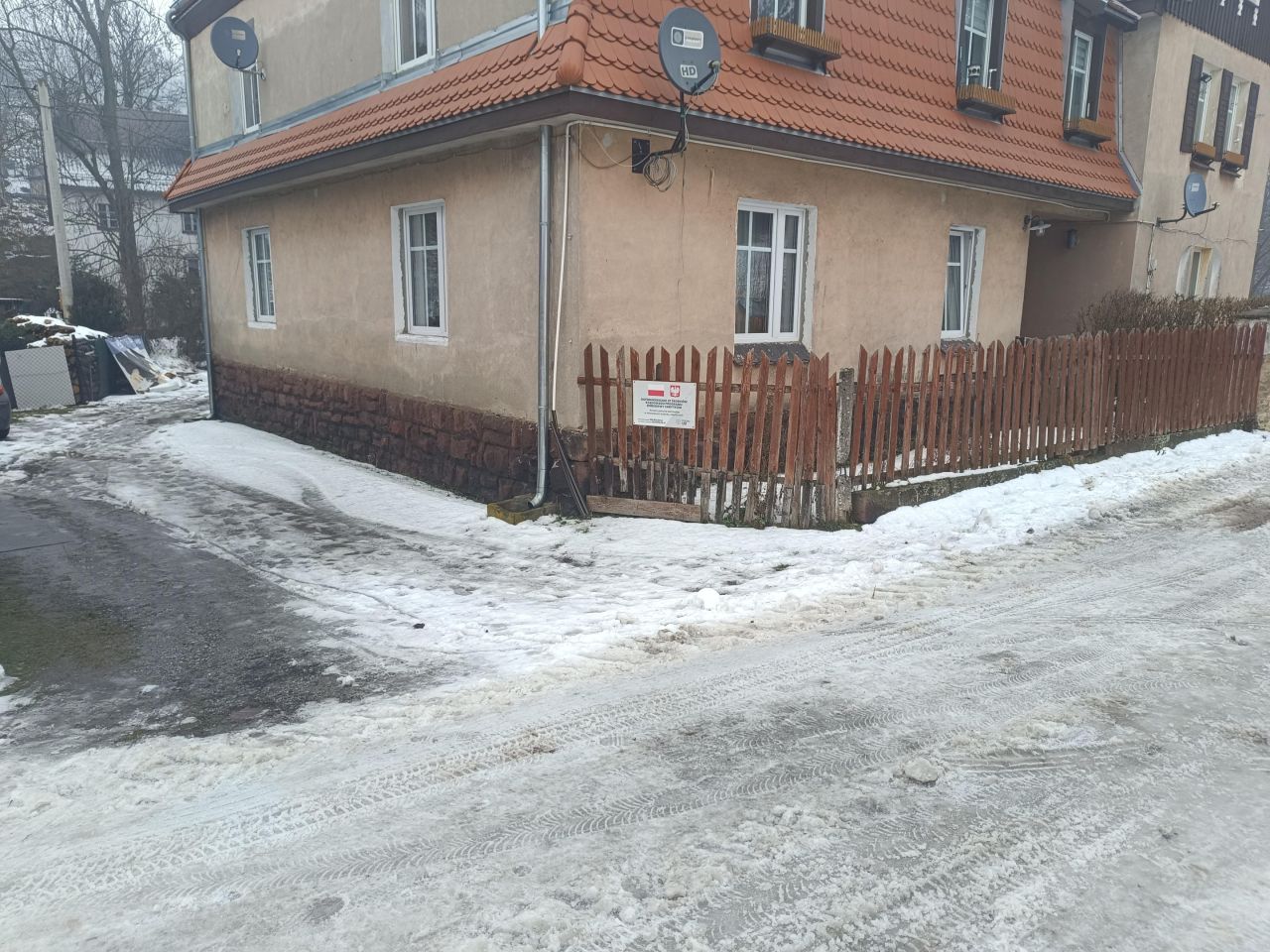 Mieszkanie 4-pokojowe Włodowice. Zdjęcie 2