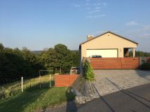 dom wolnostojący, 5 pokoi Pleśna. Zdjęcie 2