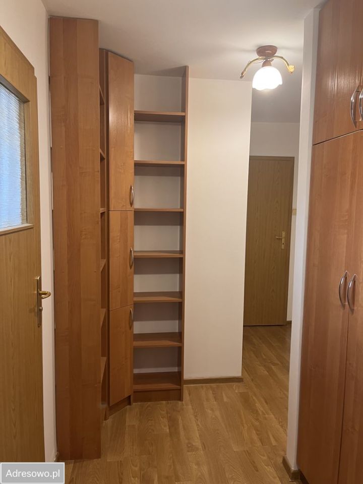 Mieszkanie 3-pokojowe Góra Kalwaria. Zdjęcie 11