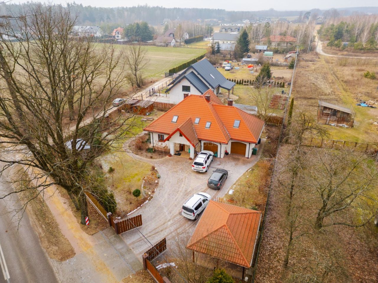 dom wolnostojący, 6 pokoi Leszczydół-Nowiny, ul. Wyszkowska