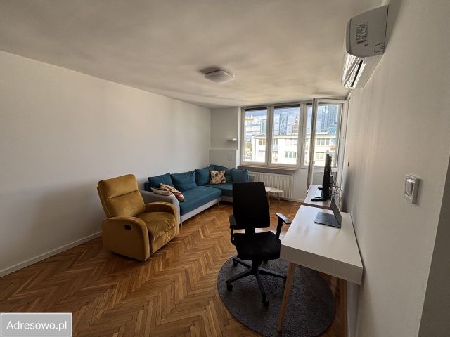 Mieszkanie 2-pokojowe Warszawa Mirów, ul. Platynowa. Zdjęcie 1