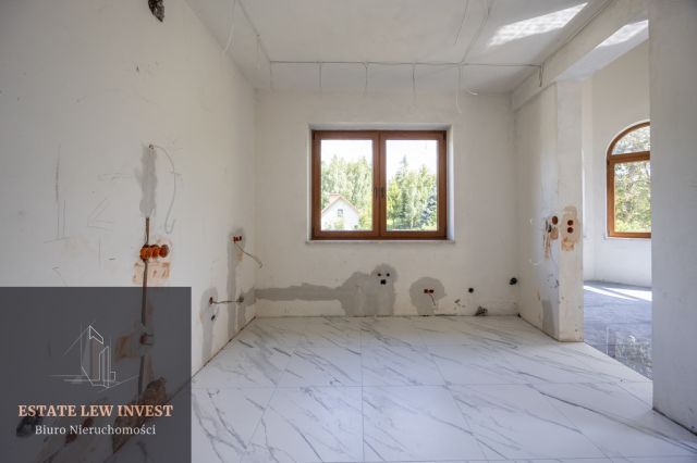 dom wolnostojący, 5 pokoi Poręba Laskowska. Zdjęcie 19