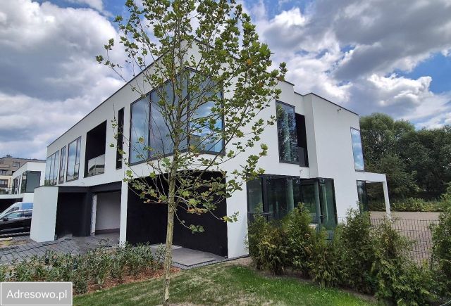 dom wolnostojący, 4 pokoje Warszawa Wilanów, ul. Pamiętna. Zdjęcie 1