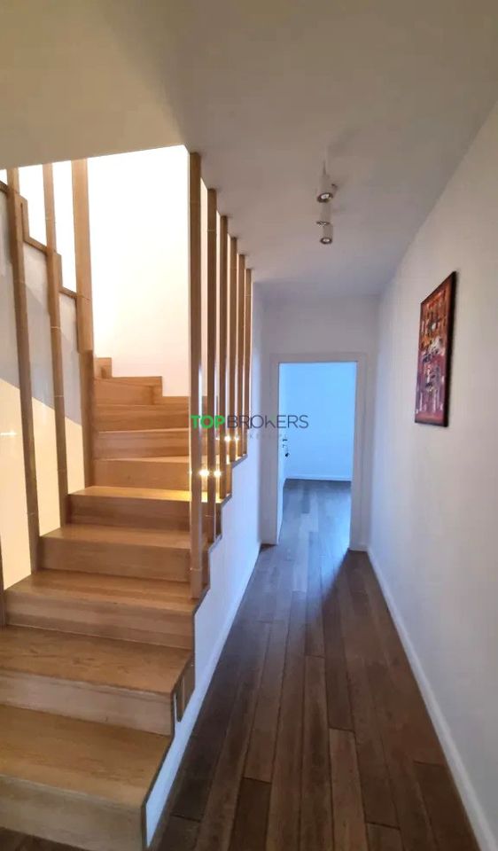 dom szeregowy, 7 pokoi Warszawa Wawer. Zdjęcie 19