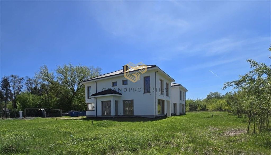 bliźniak, 7 pokoi Konstancin-Jeziorna. Zdjęcie 4