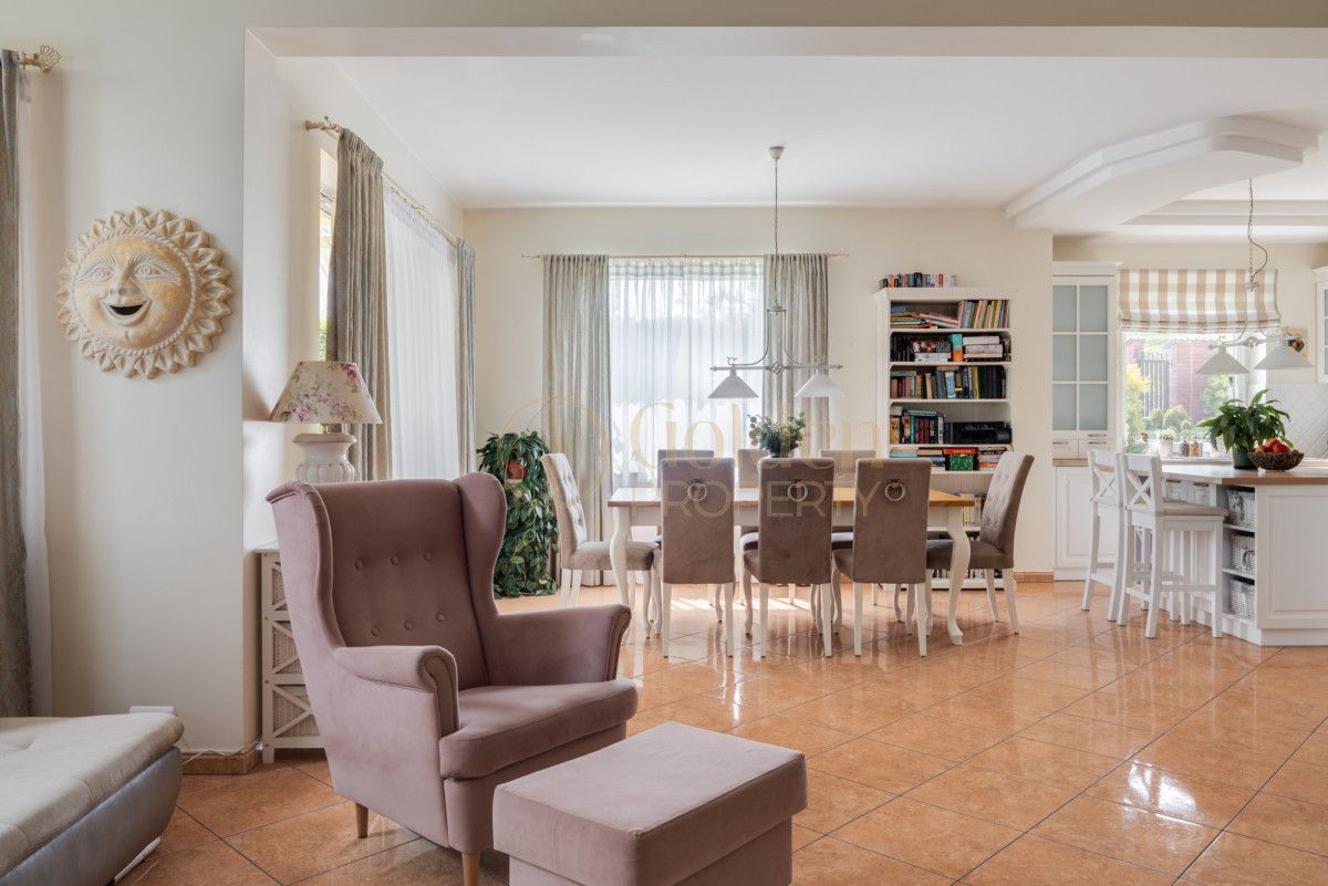 dom wolnostojący, 5 pokoi Gdańsk Ujeścisko, ul. Niepołomicka. Zdjęcie 4