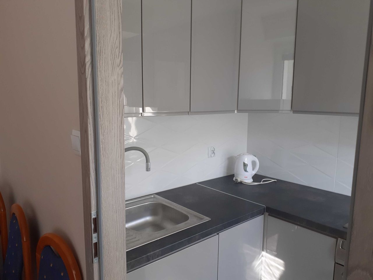 Mieszkanie 2-pokojowe Konin, ul. kard. Stefana Wyszyńskiego. Zdjęcie 4