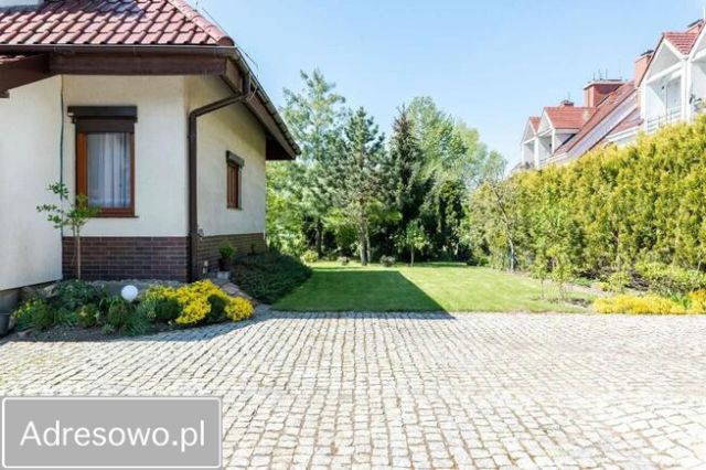 dom wolnostojący, 5 pokoi Wrocław, ul. Leona Popielskiego. Zdjęcie 1