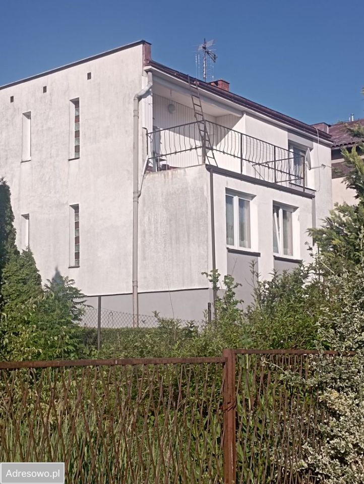 dom wolnostojący, 5 pokoi Wałbrzych, ul. gen. Józefa Bema. Zdjęcie 2