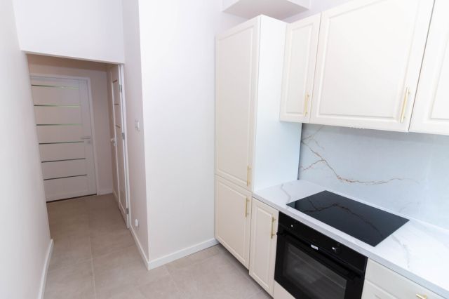 Mieszkanie 3-pokojowe Ostrowiec Świętokrzyski, ul. Henryka Sienkiewicza. Zdjęcie 13