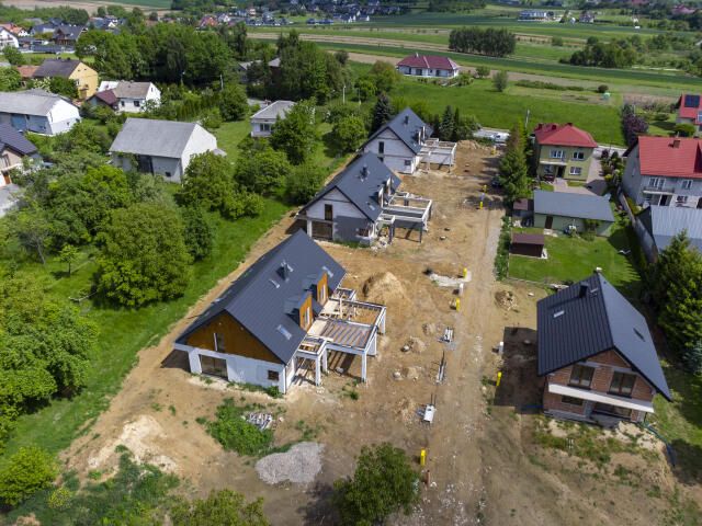 bliźniak, 5 pokoi Bębło, ul. Lasek. Zdjęcie 5