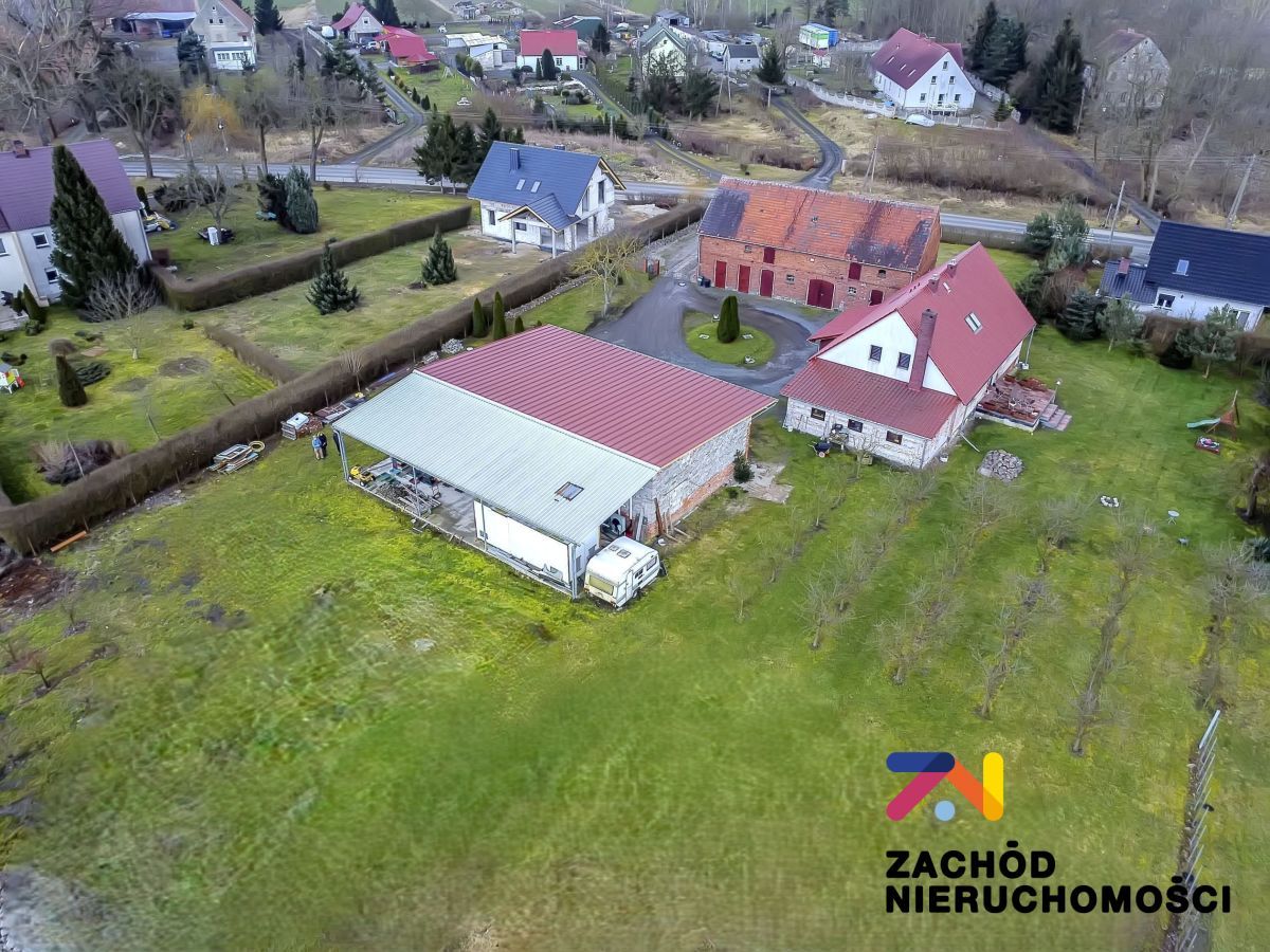 dom wolnostojący, 4 pokoje Bożnów. Zdjęcie 3