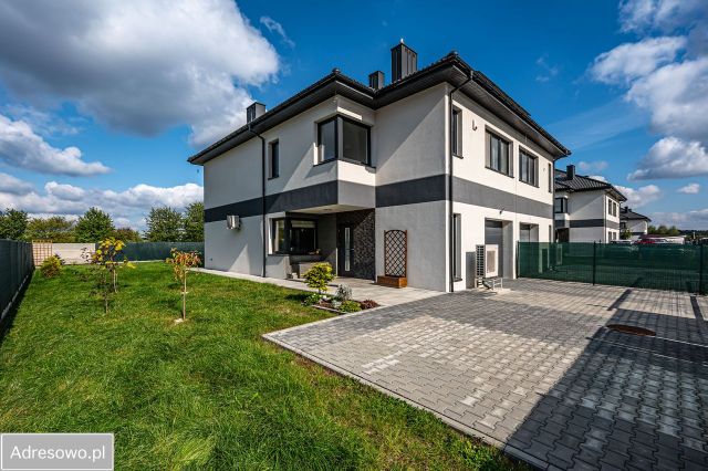 bliźniak, 6 pokoi Michałów-Grabina. Zdjęcie 1