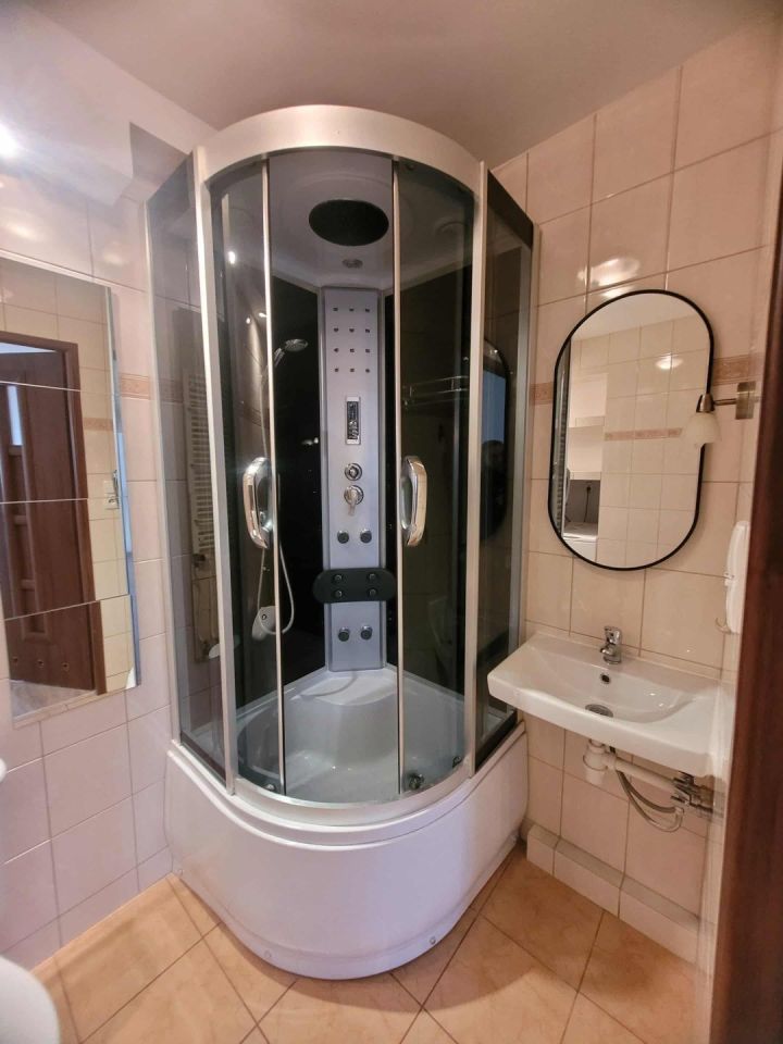 Mieszkanie 2-pokojowe Chełmno, os. Marii Curie-Skłodowskiej. Zdjęcie 2