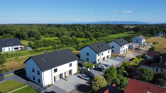 Mieszkanie 3-pokojowe Pszczyna Podstarzyniec. Zdjęcie 1