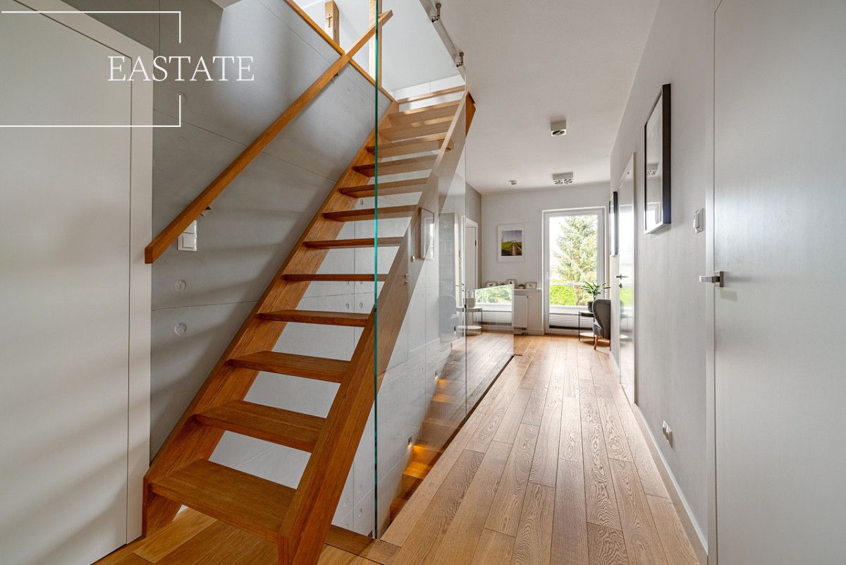 bliźniak, 5 pokoi Łomianki. Zdjęcie 13