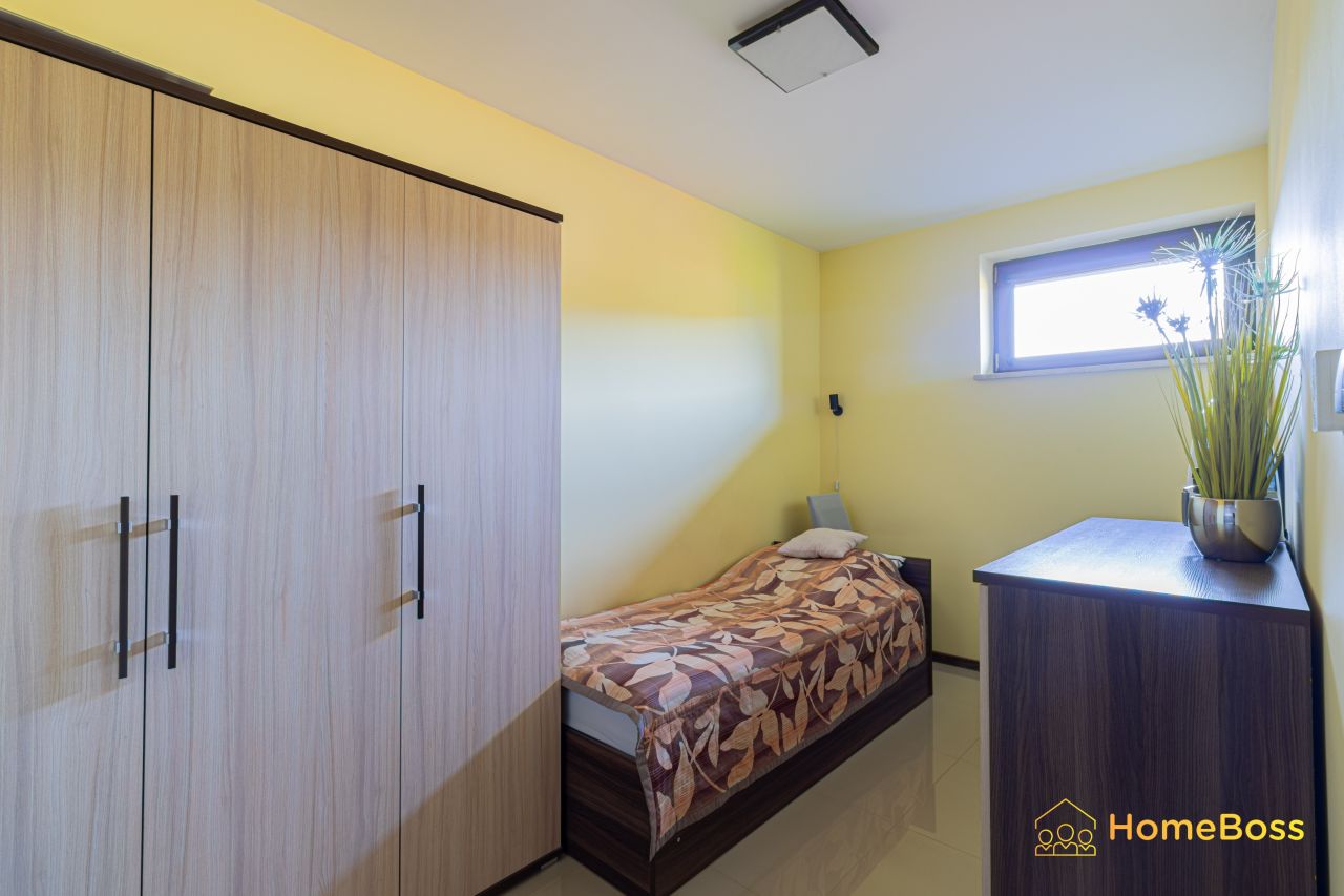 budynek wielorodzinny, 5 pokoi Niestachów. Zdjęcie 7