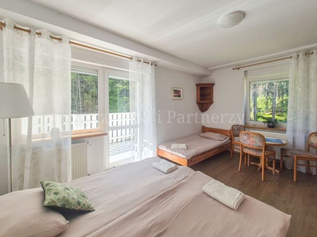 dom wolnostojący, 13 pokoi Borowice. Zdjęcie 14