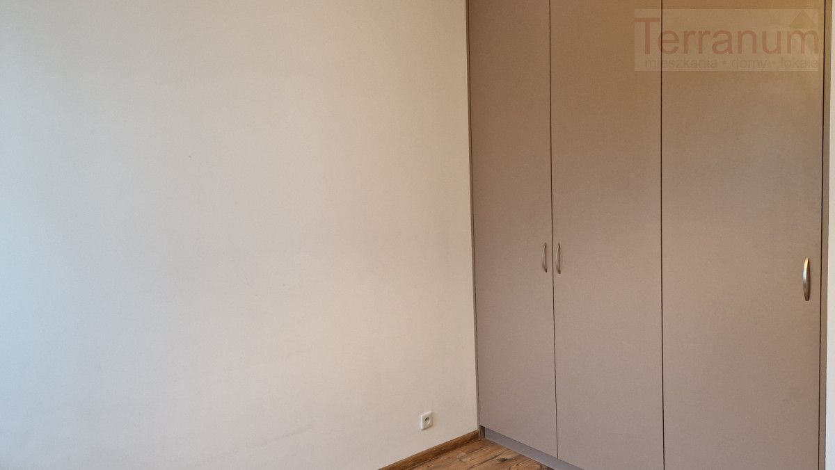 Mieszkanie 3-pokojowe Warszawa, ul. Garażowa. Zdjęcie 9