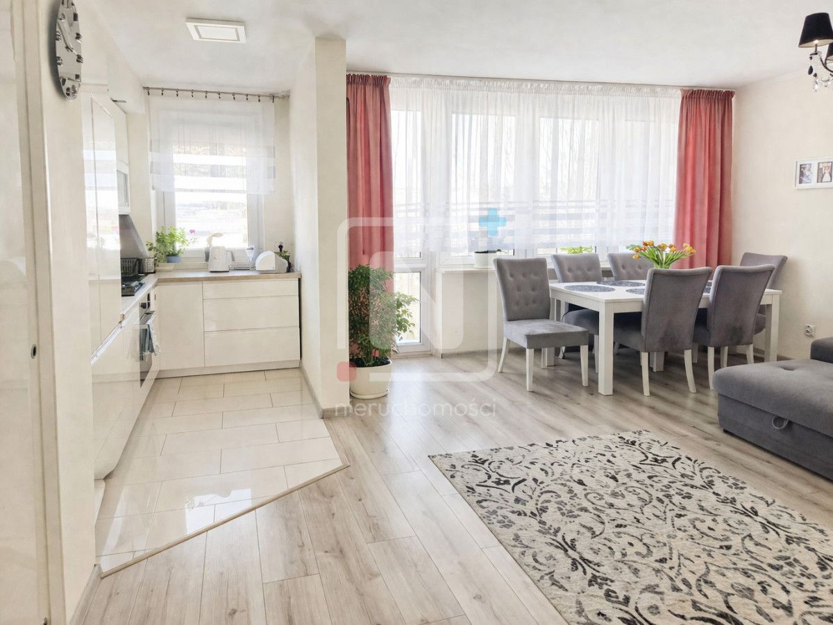 Mieszkanie 3-pokojowe Warszawa Bielany, ul. Williama Szekspira. Zdjęcie 1