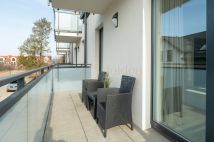 Mieszkanie 4-pokojowe Rumia, ul. Jarzębinowa. Zdjęcie 4