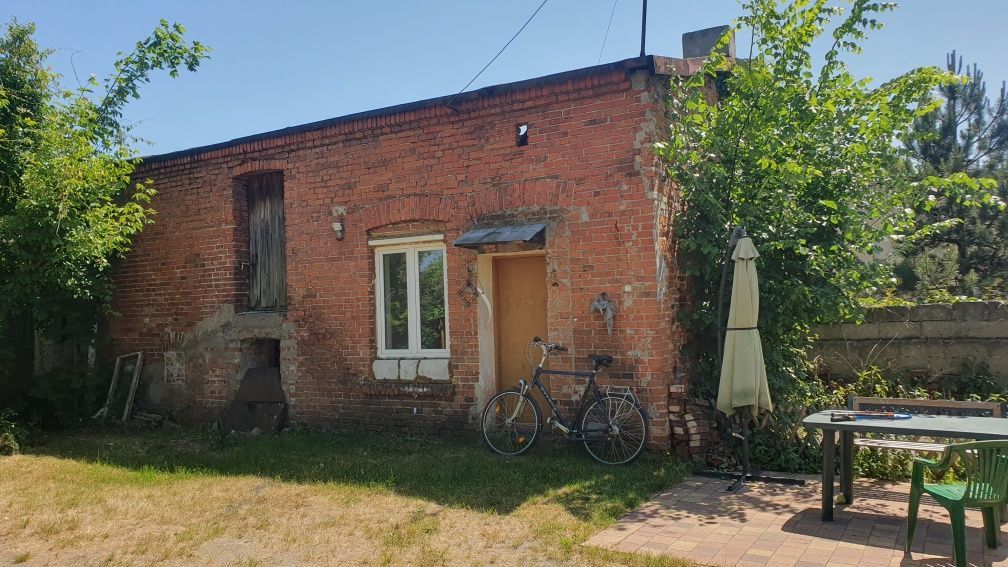 dom wolnostojący Osjaków, ul. Targowa. Zdjęcie 3