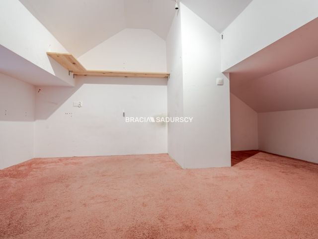 Mieszkanie 4-pokojowe Wieliczka Centrum, ul. Jasna. Zdjęcie 27