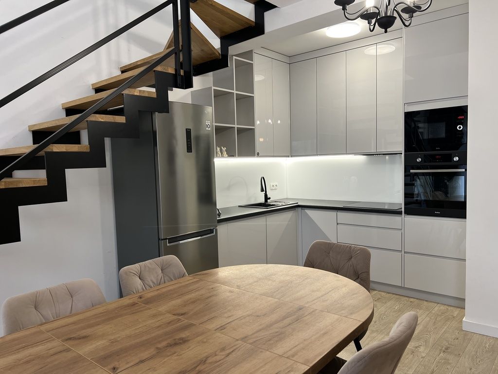 Mieszkanie 5-pokojowe Rzeszów, ul. Romana Krogulskiego. Zdjęcie 2