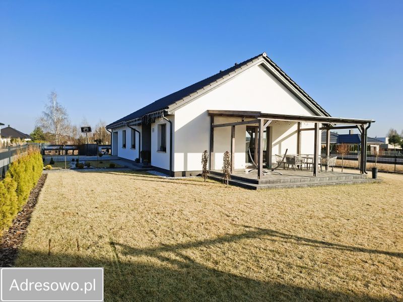 dom wolnostojący, 4 pokoje Łochowo. Zdjęcie 11