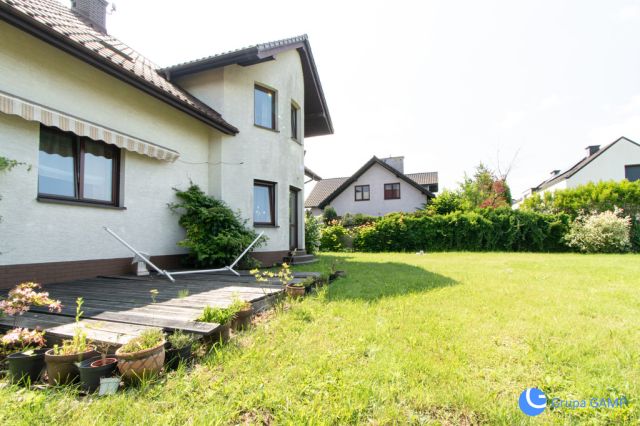 dom wolnostojący, 5 pokoi Kraków Dębniki, ul. por. Emira. Zdjęcie 2