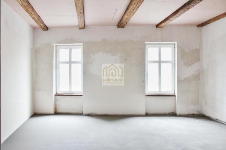 Mieszkanie 3-pokojowe Bytom, ul. marsz. Józefa Piłsudskiego. Zdjęcie 1