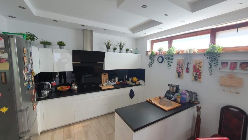 Mieszkanie 3-pokojowe Nowa Wola, ul. Czerwonych Maków. Zdjęcie 6