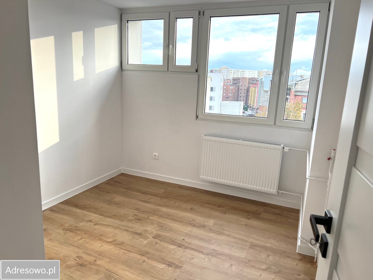 Mieszkanie 3-pokojowe Gliwice Śródmieście, ul. Ksawerego Dunikowskiego. Zdjęcie 2