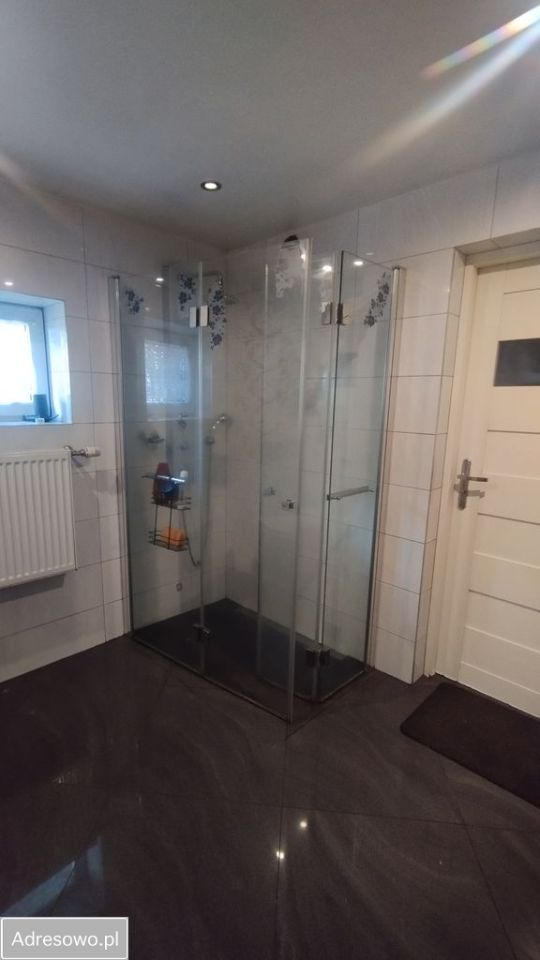 dom wolnostojący, 6 pokoi Wykroty. Zdjęcie 11