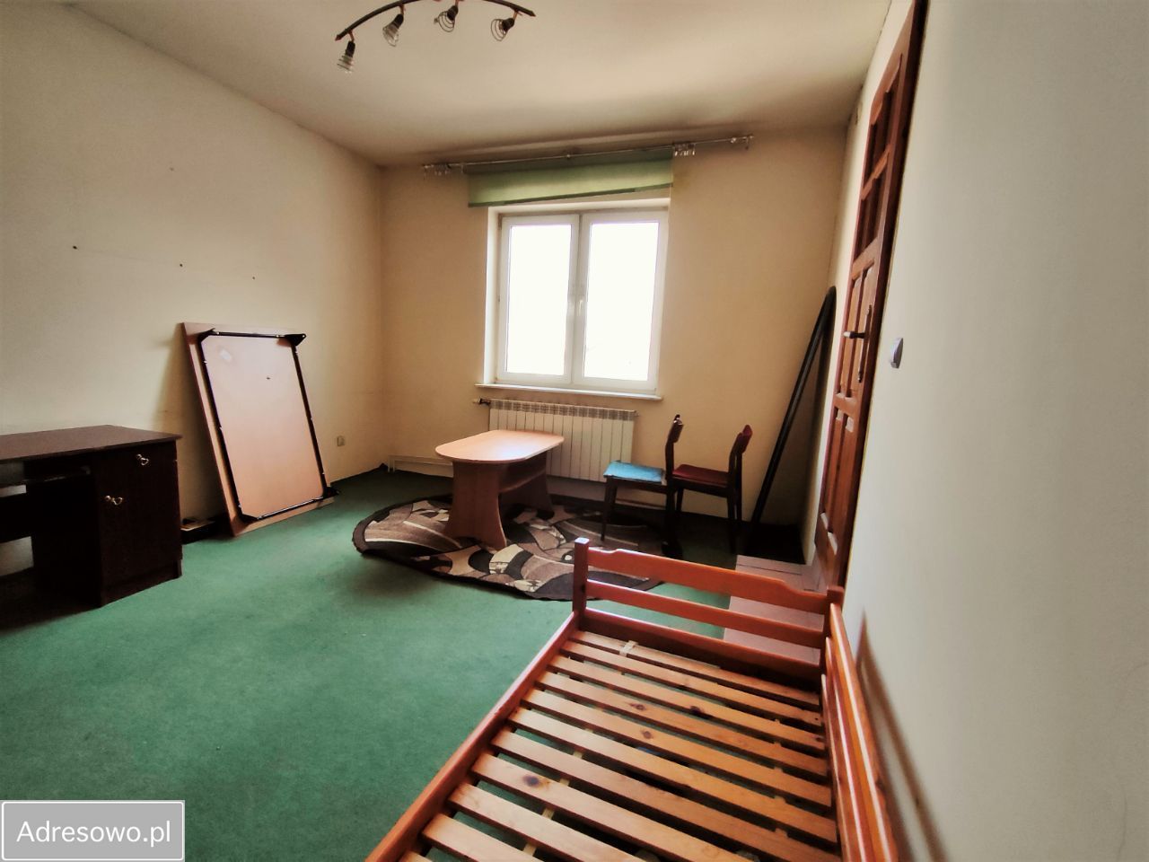 Lokal Stalowa Wola Rozwadów, ul. Jana III Sobieskiego. Zdjęcie 11