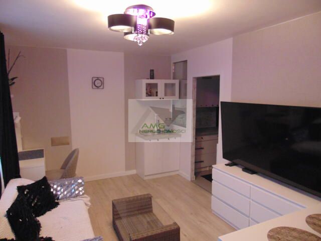 Mieszkanie 2-pokojowe Dzierżoniów, os. Błękitne. Zdjęcie 2