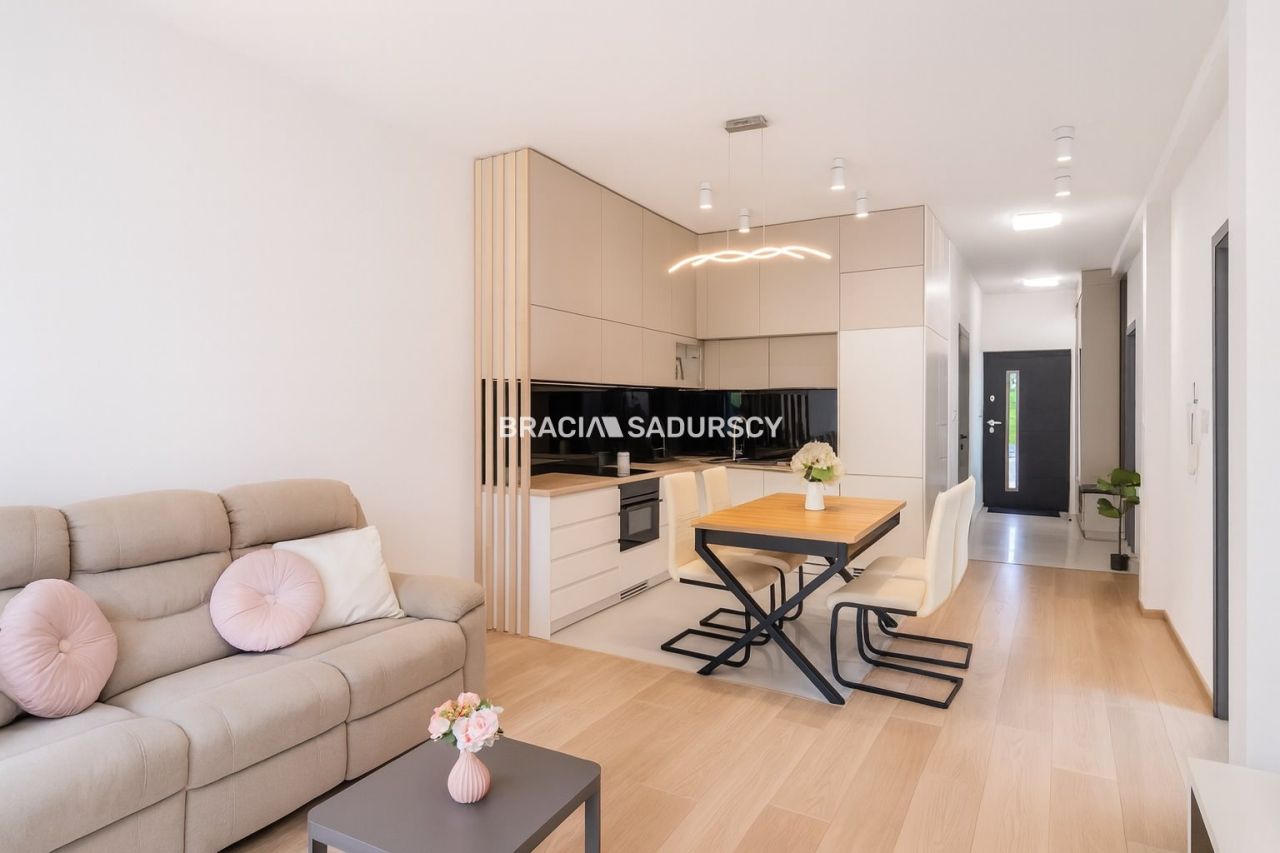 Mieszkanie 3-pokojowe Kraków Skotniki, ul. Antoniego Dobrowolskiego. Zdjęcie 5