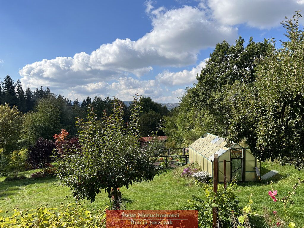 dom wolnostojący, 3 pokoje Bieganów. Zdjęcie 9