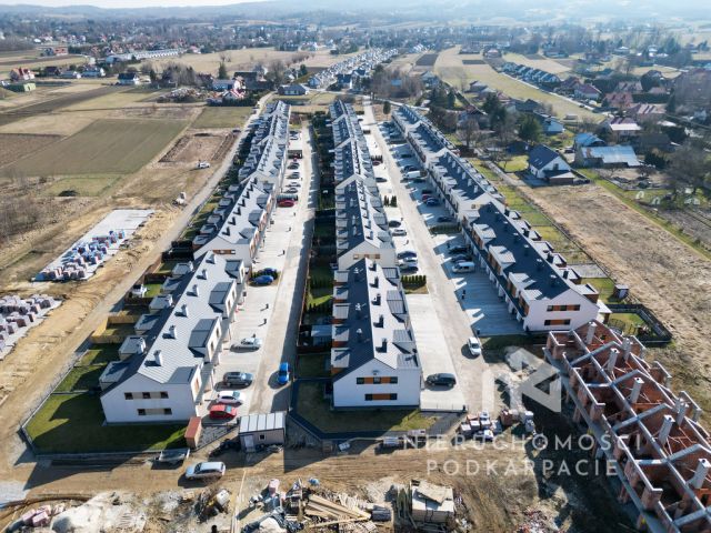 dom szeregowy, 3 pokoje Rzeszów, ul. Porąbki. Zdjęcie 18