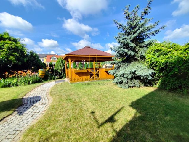 dom wolnostojący, 6 pokoi Smolec. Zdjęcie 2