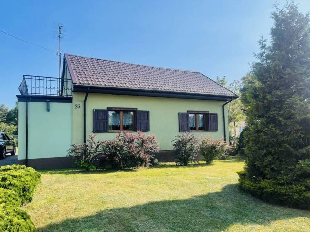 dom wolnostojący, 4 pokoje Stromiec. Zdjęcie 1