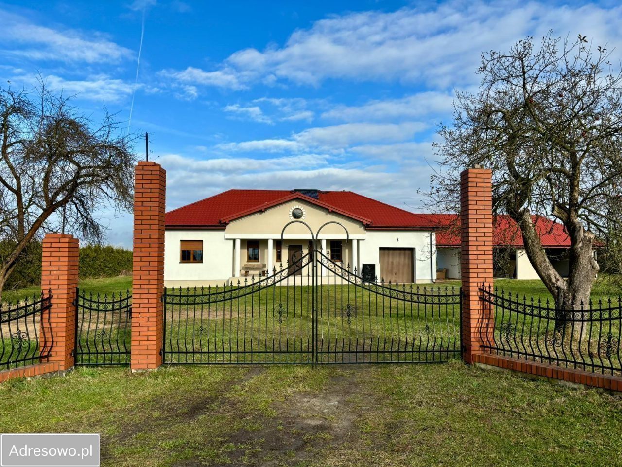 dom wolnostojący Wypychów