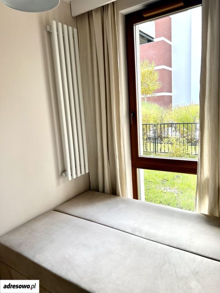 Mieszkanie 2-pokojowe Warszawa Wilanów, ul. Jerzego Holzera. Zdjęcie 8