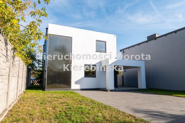 dom wolnostojący, 3 pokoje Tomaszów Mazowiecki. Zdjęcie 11