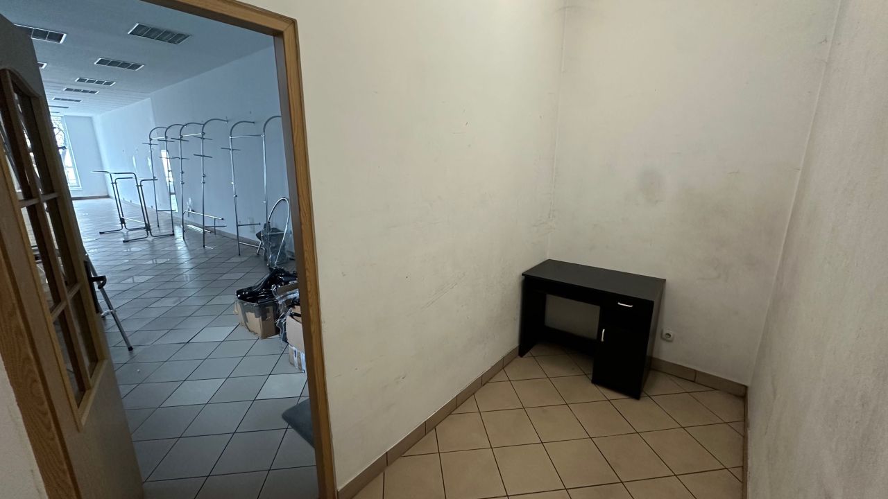 Lokal Pleszew, ul. Rynek. Zdjęcie 4