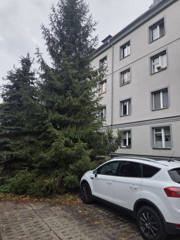 Mieszkanie 1-pokojowe Zabrze Centrum, ul. Jana III Sobieskiego. Zdjęcie 1