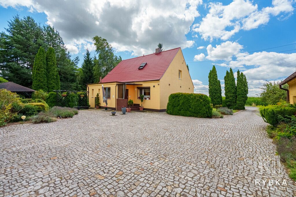 dom wolnostojący, 6 pokoi Słupia Wielka. Zdjęcie 2